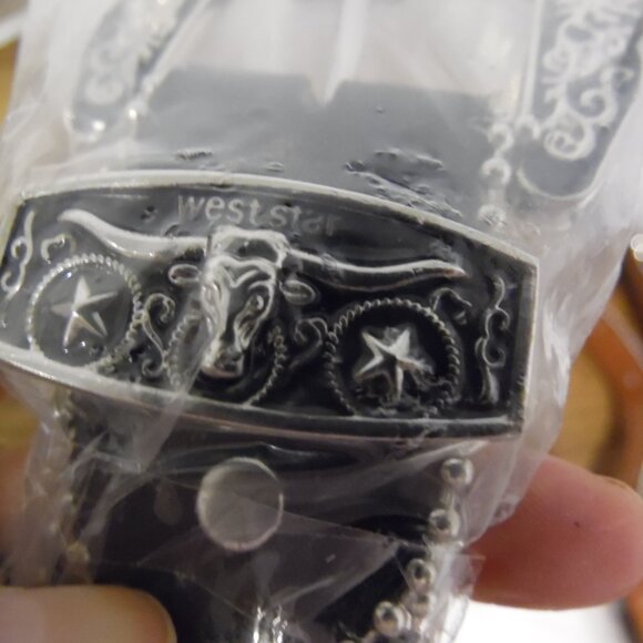 West Star Texas Geunine Leather Black Concho Belt with silver trim Size Large - Picture 9 of 11